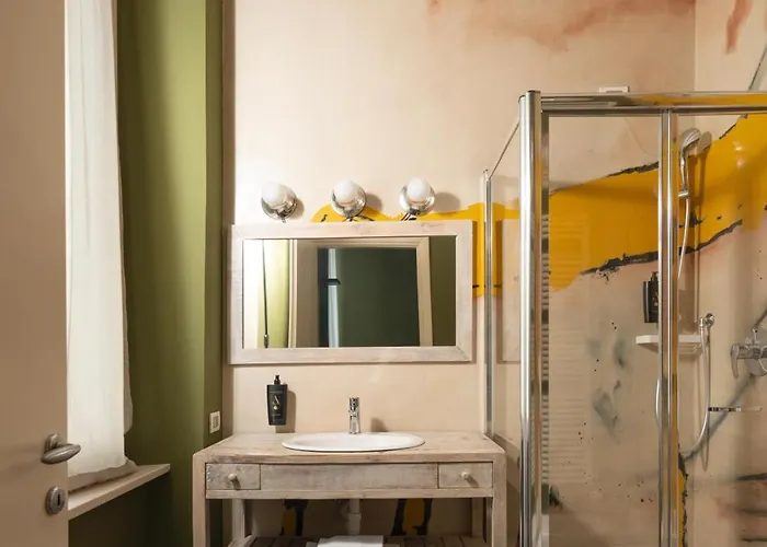 לינה וארוחת בוקר Cece E Simo 3*